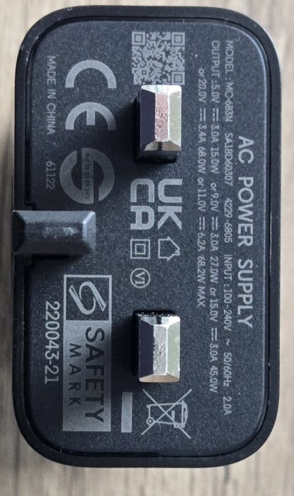 ThinkPhone 25   Review.