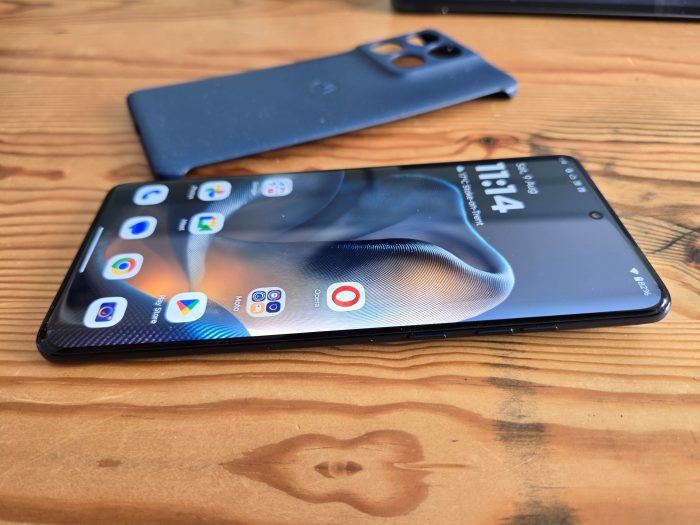 Motorola Edge 60   Review.