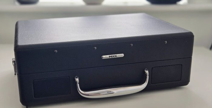 MIXX Revival 55 Vinyl Record Player:   Review    The Retro Spin That Redefines Budget Turntables