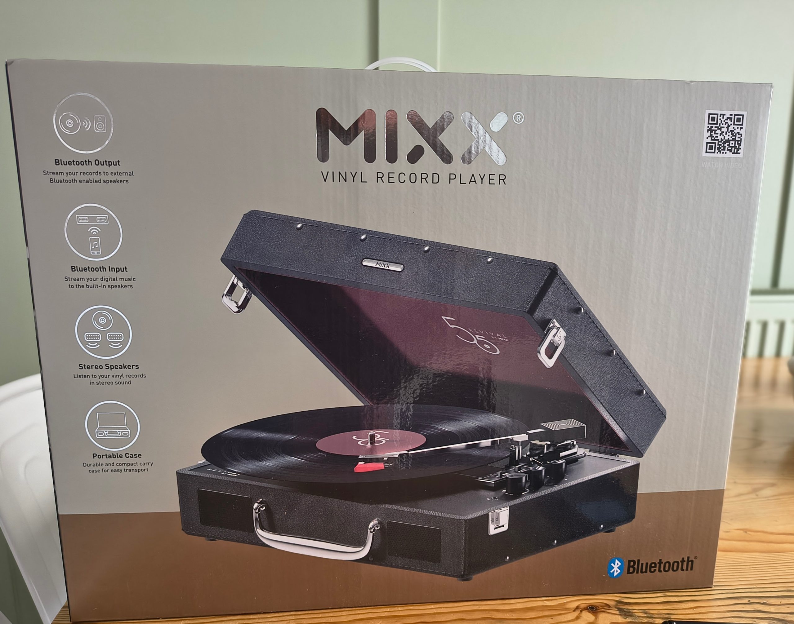MIXX Revival 55 Vinyl Record Player:   Review    The Retro Spin That Redefines Budget Turntables