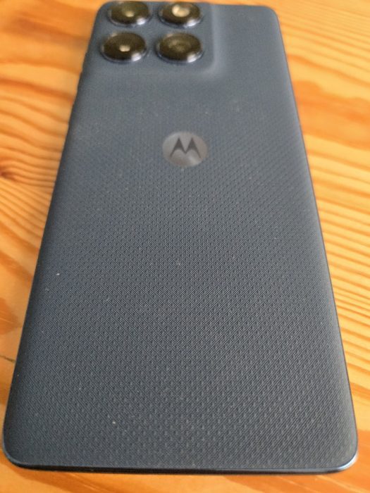 Motorola Edge 60   Review.