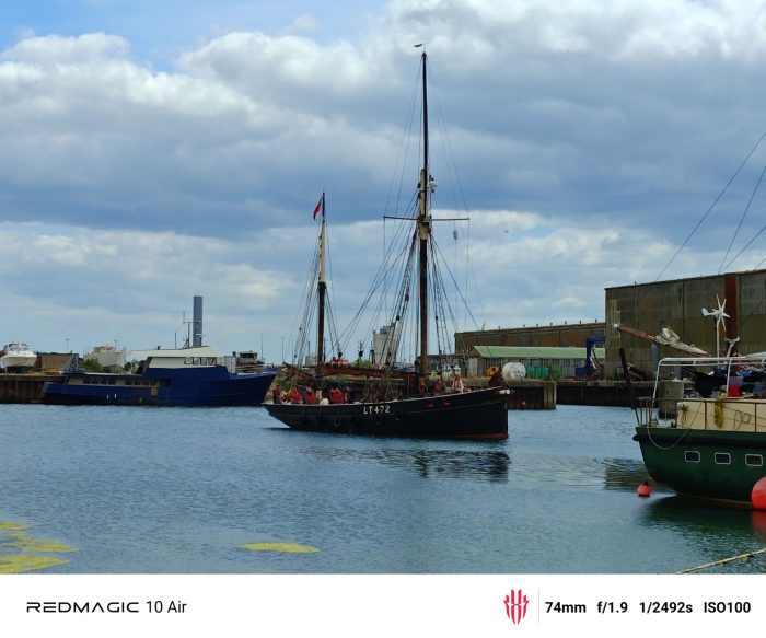 REDMAGIC 10 Air   Review