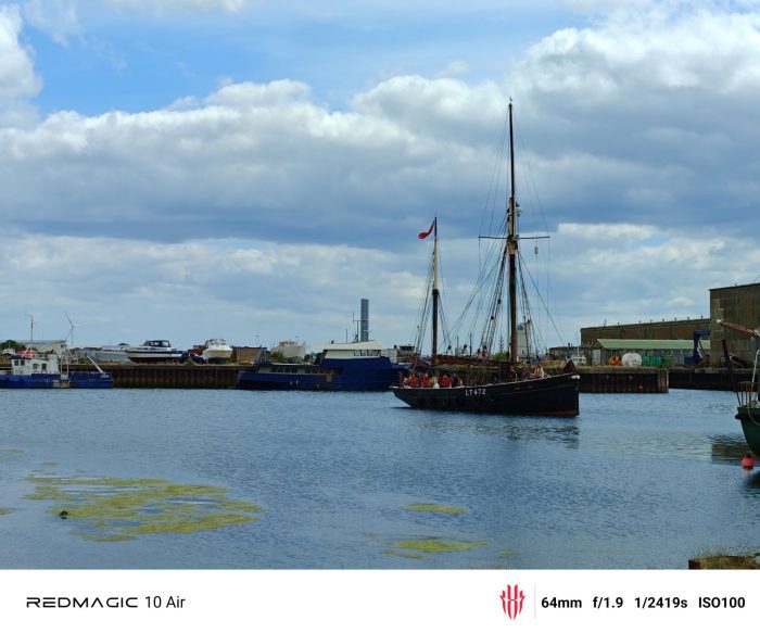 REDMAGIC 10 Air   Review