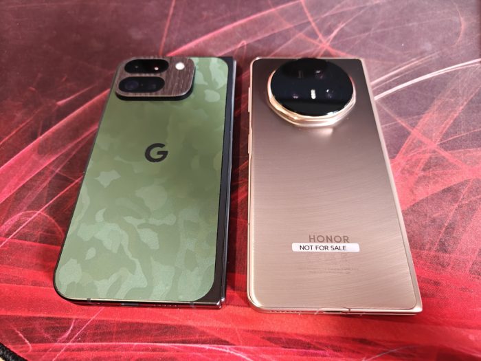 Honor Magic V5   Unboxing the worlds skinniest foldable.